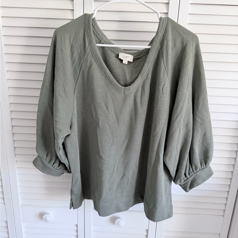 Loft 3/4 Sleeve Sweatshirt